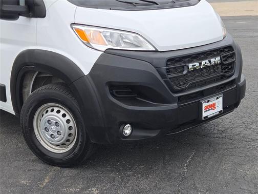 Bright White Clearcoat 2026 RAM ProMaster 2500 Tradesman