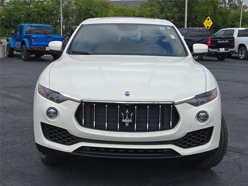 2018 Maserati Levante Base