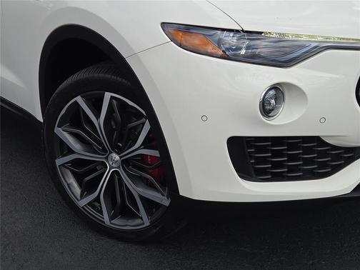 2018 Maserati Levante Base