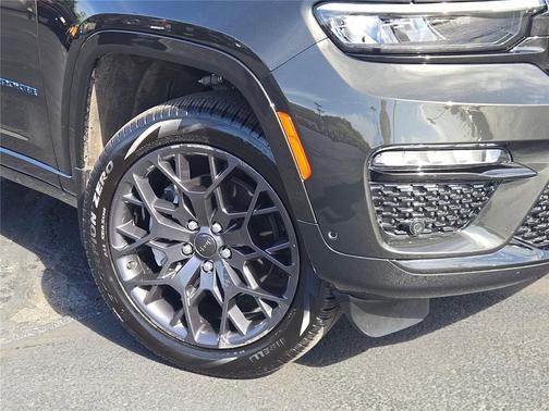 2023 Jeep Grand Cherokee 4xe Summit Reserve