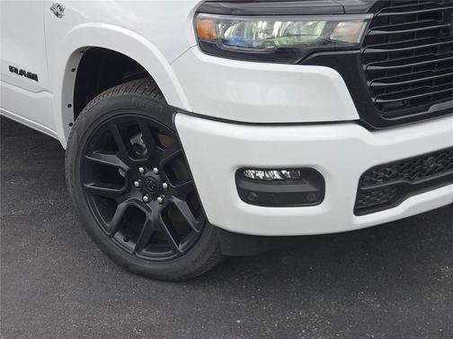 Bright White Clearcoat 2026 RAM 1500 Laramie