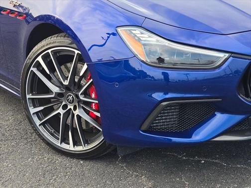 2022 Maserati Ghibli Trofeo