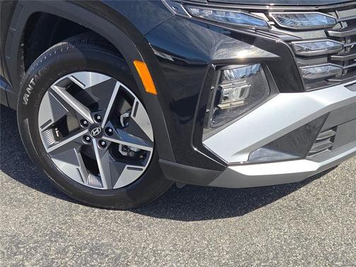 Phantom Black 2025 Hyundai TUCSON SEL