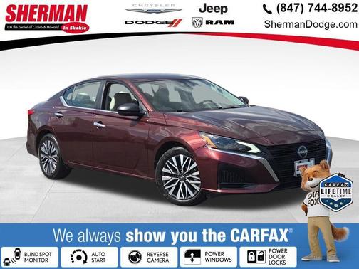 Garnet Pearl Metallic 2025 Nissan Altima SV FWD