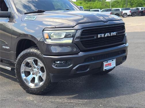 Granite Crystal Metallic Clearcoat 2020 RAM 1500 Big Horn/Lone Star