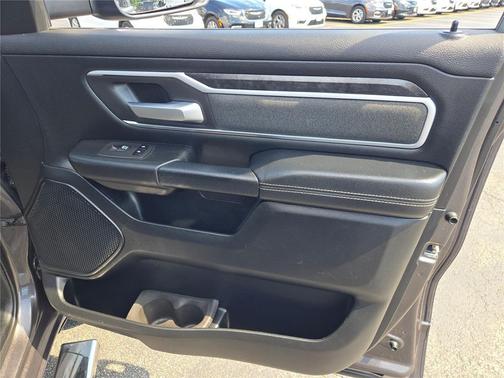 Granite Crystal Metallic Clearcoat 2020 RAM 1500 Big Horn/Lone Star