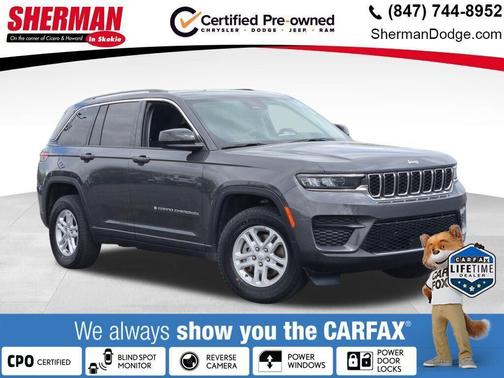 Baltic Gray Metallic Clearcoat 2024 Jeep Grand Cherokee Laredo