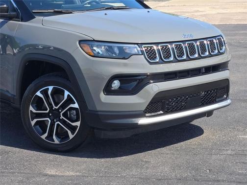 Sting-Gray Clearcoat 2023 Jeep Compass Limited