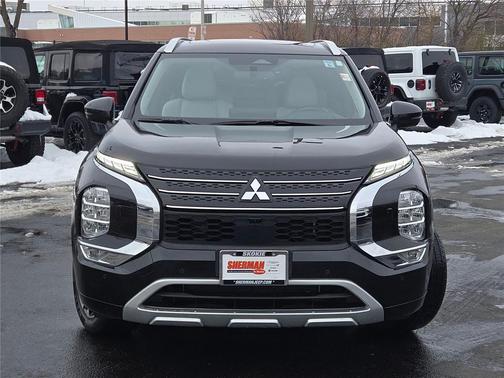 2024 Mitsubishi Outlander PHEV 