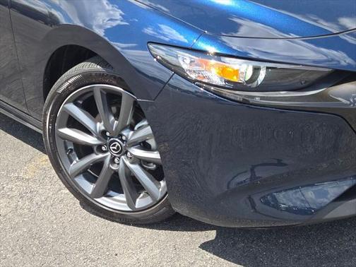2024 Mazda Mazda3 FWD w/Preferred Package