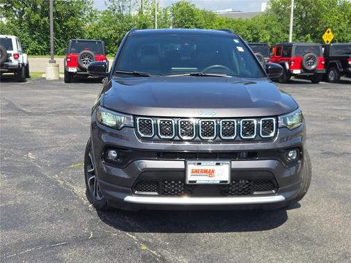 Baltic Gray Metallic Clearcoat 2024 Jeep Compass Limited