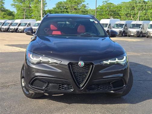 Vulcano Black Metallic 2024 Alfa Romeo Stelvio Veloce AWD