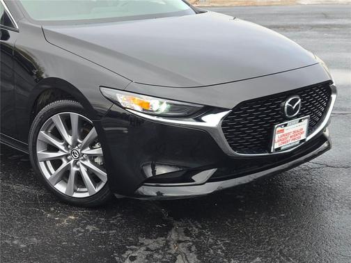 2025 Mazda Mazda3 FWD w/Preferred Package