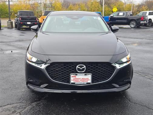 2025 Mazda Mazda3 FWD w/Preferred Package