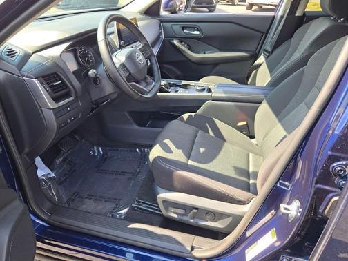 Deep Ocean Blue Pearl 2025 Nissan Rogue SV