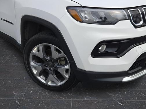 Bright White Clearcoat 2022 Jeep Compass Limited