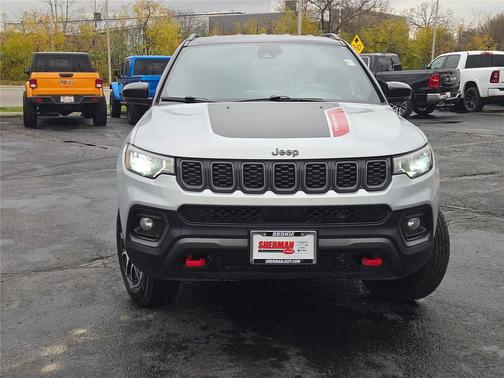 2024 Jeep Compass Trailhawk