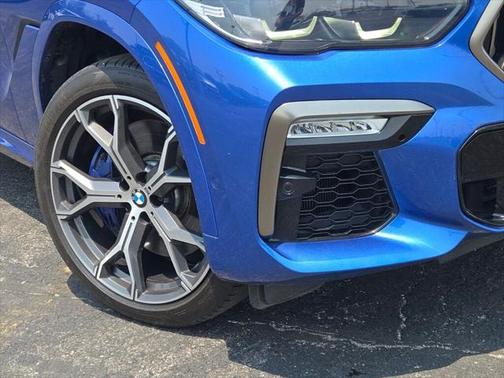 2020 BMW X6 M50i