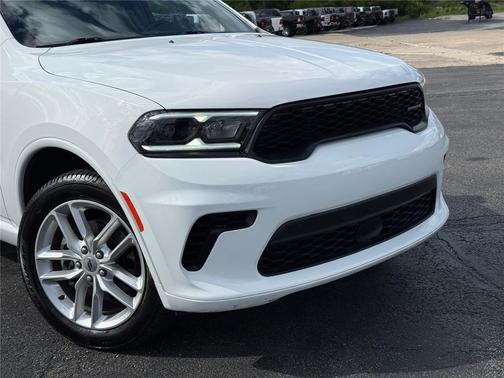 White Knuckle Clearcoat 2024 Dodge Durango GT Plus