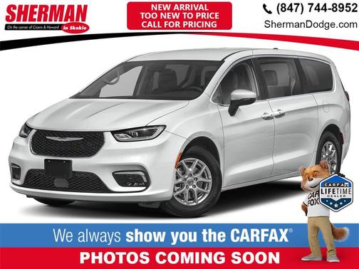 Bright White Clearcoat 2023 Chrysler Pacifica Touring L