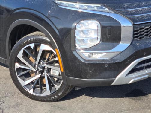 2024 Mitsubishi Outlander PHEV SE S-AWC