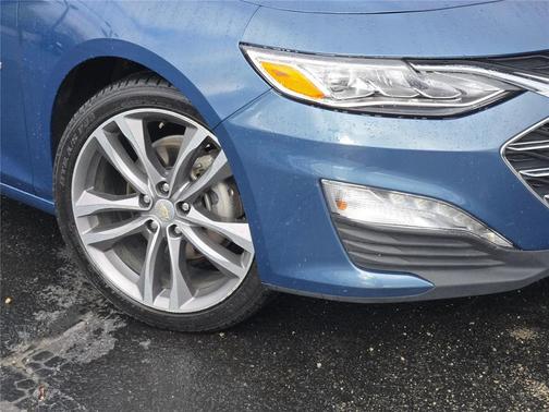 2024 Chevrolet Malibu FWD 2LT