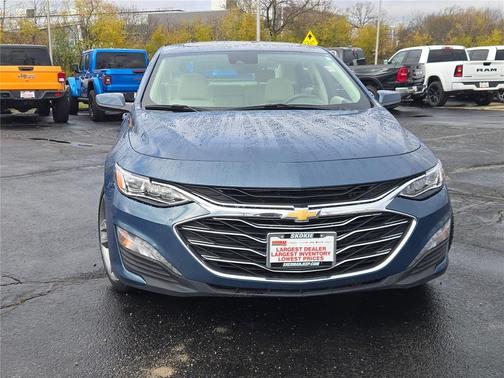 2024 Chevrolet Malibu FWD 2LT