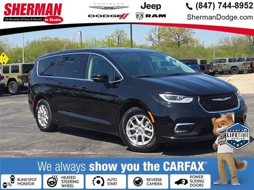 Diamond Black Crystal Pearlcoat 2024 Chrysler Pacifica Touring L