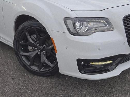 2023 Chrysler 300 S