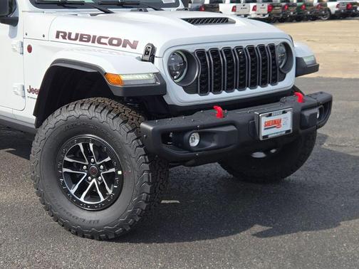 Bright White Clearcoat 2026 Jeep Wrangler Rubicon