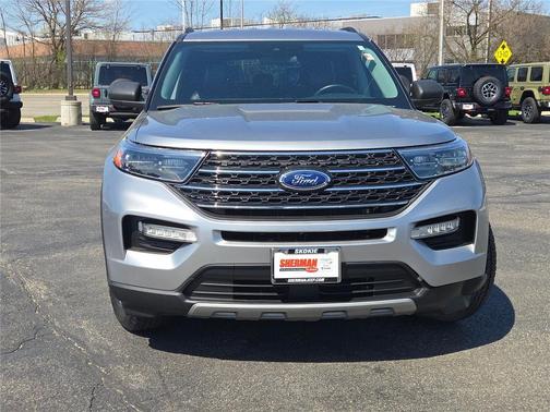 Iconic Silver 2024 Ford Explorer XLT
