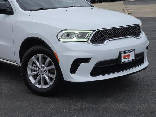 White Knuckle Clearcoat 2024 Dodge Durango SXT RWD