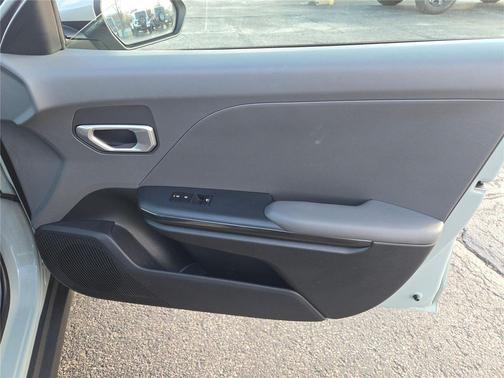 Morning Haze 2025 Kia K4 LXS