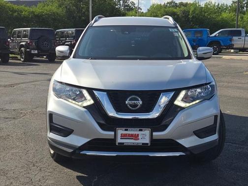 2020 Nissan Rogue SV