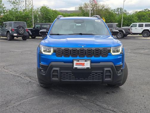 Hydro Blue Pearlcoat 2026 Jeep Cherokee Limited