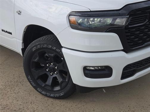 Bright White Clearcoat 2026 RAM 1500 Big Horn/Lone Star