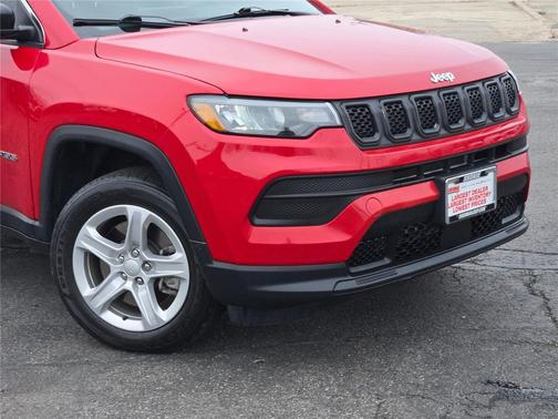 Redline Pearlcoat 2023 Jeep Compass Sport