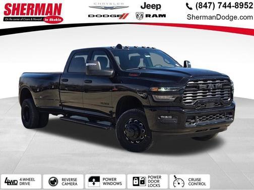Diamond Black Crystal Pearlcoat 2026 RAM 3500 Big Horn Crew Cab 4x4 8' Box