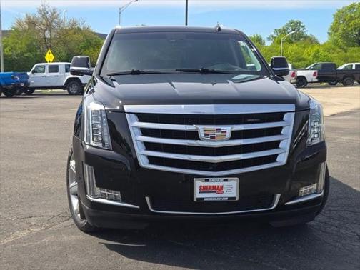 2018 Cadillac Escalade ESV Premium Luxury