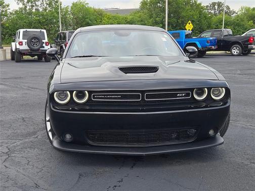 2022 Dodge Challenger GT