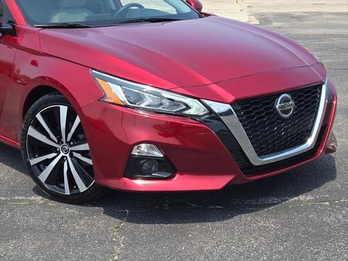 2020 Nissan Altima Platinum VC-Turbo FWD