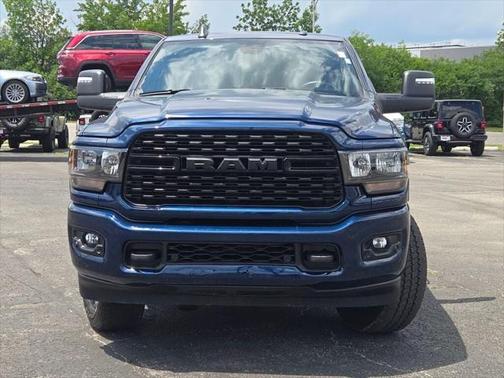 2024 RAM 2500 Big Horn Crew Cab 4x4 6'4' Box