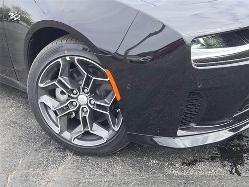 Diamond Black Crystal Pearlcoat 2026 Dodge Charger R/T
