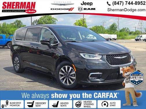 2023 Chrysler Pacifica Hybrid Touring L