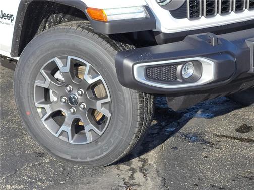 2026 Jeep Gladiator Sahara 4x4