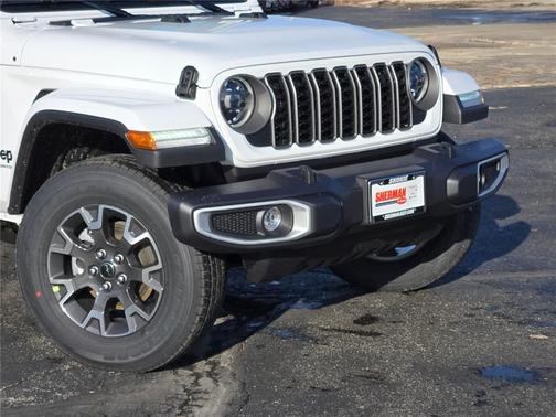2026 Jeep Gladiator Sahara 4x4