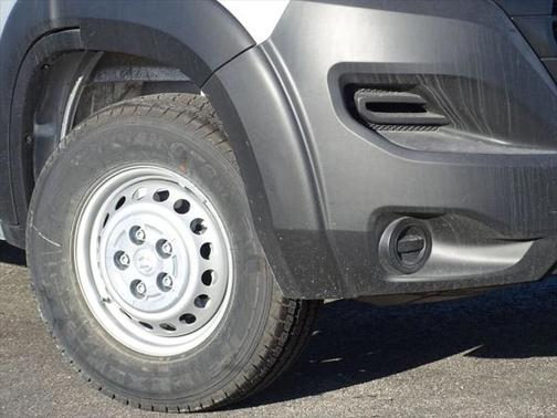 2025 RAM ProMaster 1500 Low Roof