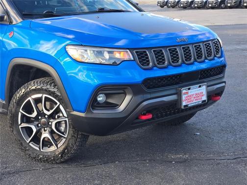 Hydro Blue Pearlcoat 2025 Jeep Compass Trailhawk