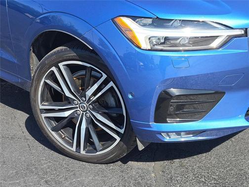 2019 Volvo XC60 T6 R-Design