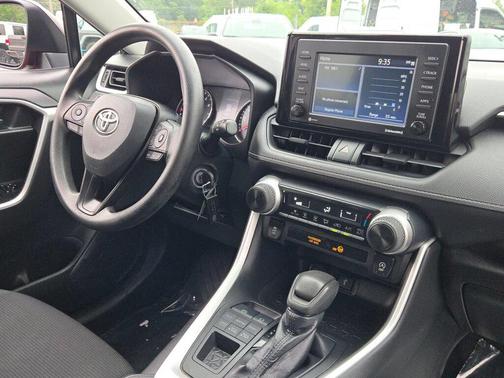 Ruby Flare Pearl 2021 Toyota RAV4 LE